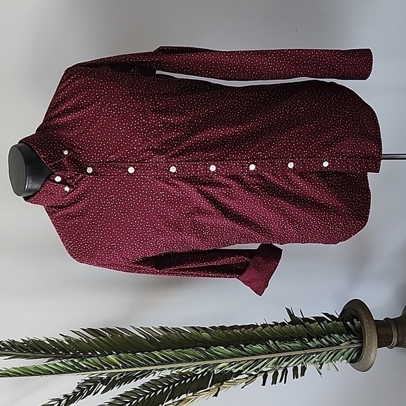 American Eagle Seriously Soft maroon and white button-down shirt - Picture 1 of 9